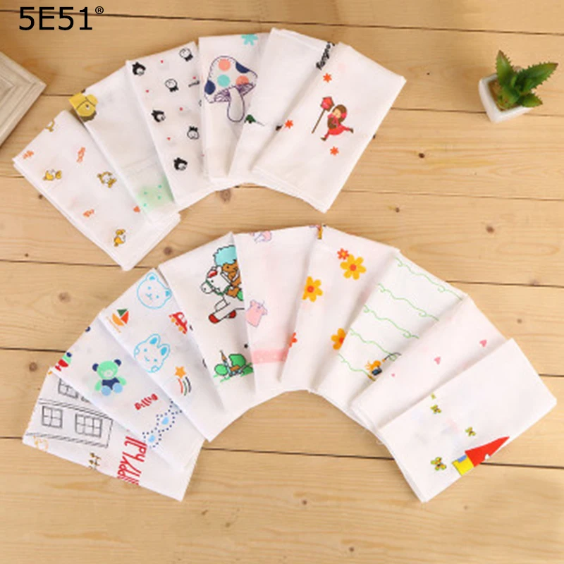 

Children handkerchief cotton 100%/cartoon printed 35cm/Many Uses
