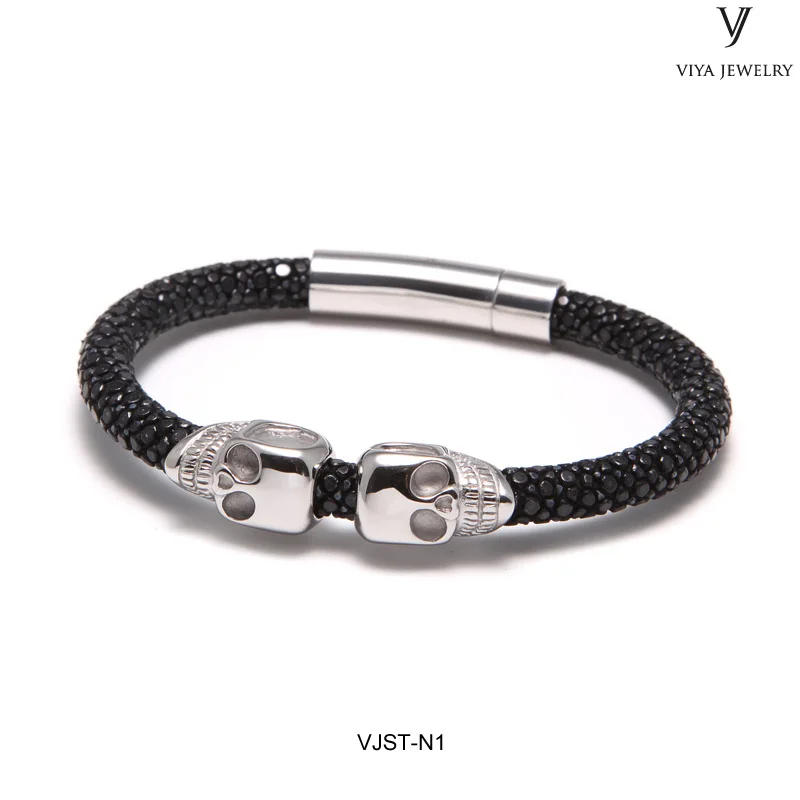 VJST-N1 (5) Genuine stingray with doublr skull bracelet
