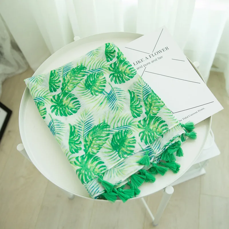 New Nordic Style Women's Scarf Green Large Leaf Pattern Printing Cotton and linen Travel Beach Sunscreen Shawl |