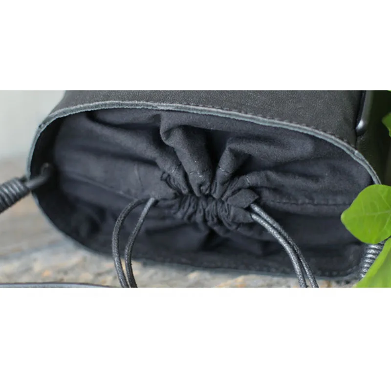 AETOO Retro pumping bucket small square bag square black shoulder Messenger bag casual small fresh art soft sheepskin handbag