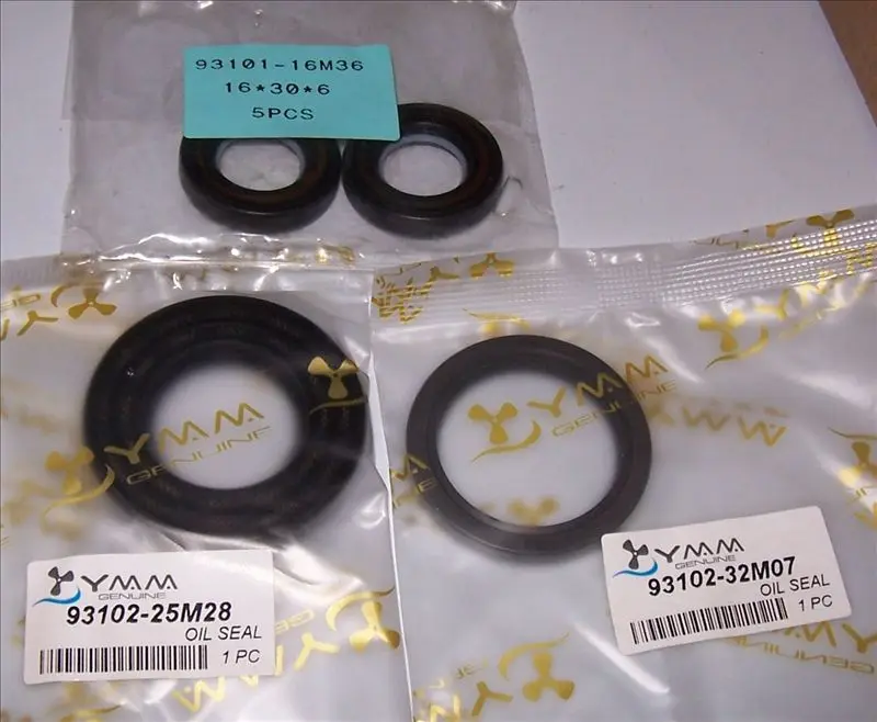 

Free shipping high quality crankshaft oil seal set for Yamaha 2 stroke 30 hp outboard motor No. 93102-32M07/25M28/16M36