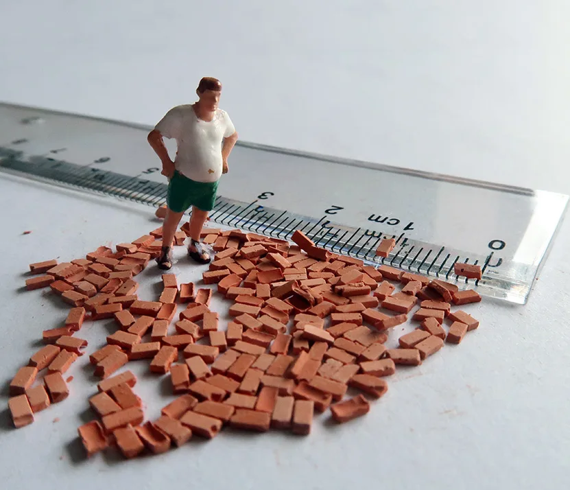

200PSC/Lot Extremely Tiny Real miniature 1/87 Model Train Ho scale Building Scene Architectural Plaster Brick Wall Brick Diorama