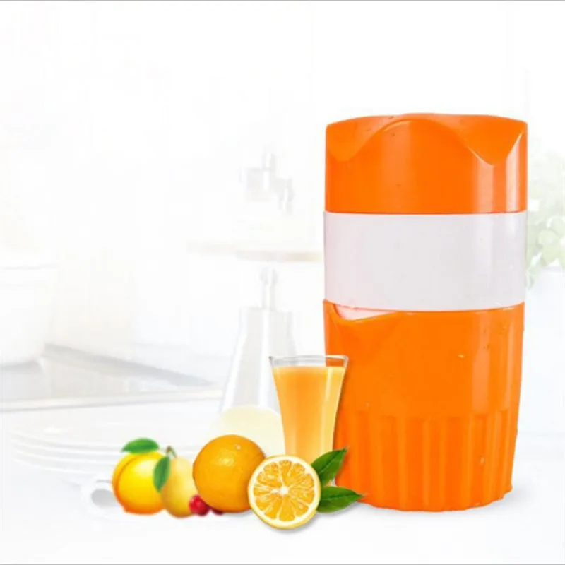 New Press Juicer Tool Household Manual Juicer Juice Bottle Mini Travel Small Juicer Machine