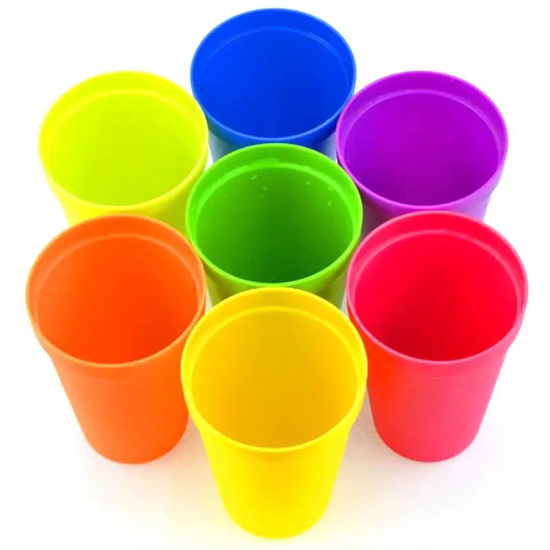 7 pz/set Bicchieri di Plastica Arcobaleno di Colore Portatile di Picnic Turismo Tazza di Caffè Tazza di Acqua Per Uso Domestico Utensili Da Cucina