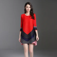 Три четверти складки свободного pacthwork o-образным вырезом длинная футболка