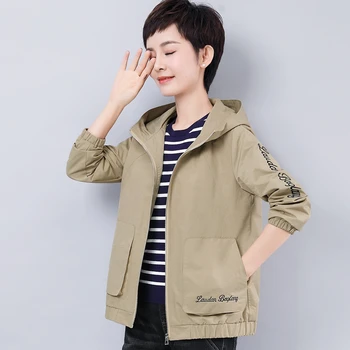 

Womens Windbreaker New Spring Autumn Hooded Outerwear Plus Size Women Casual Loose Tops Short Middle-aged Female Trench Coat 5XL