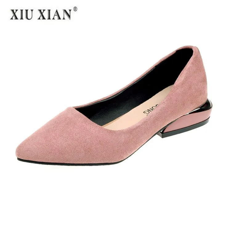 

2018 Autumn Luxury Shoes Women Designers Flat Shoes Fashion Comfortable Pointed Toe Winter Flock Casual Women Flats Basic