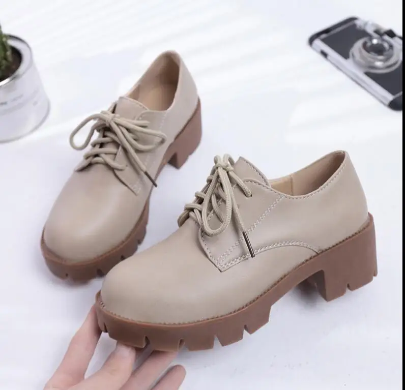 

2018 British women's shoes wind spring/summer institute wind small leather shoes with round head with black thick with
