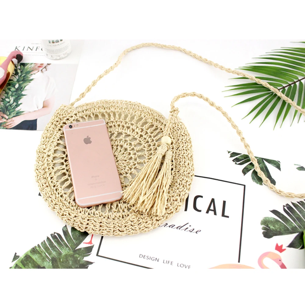 Women Straw Shoulder Bag Beach Style Round Handbag Vintage Tassel Messenger Purse