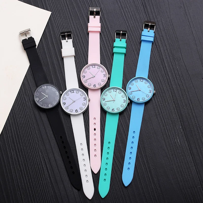 

2018 Cute Design Women's Watches Pink Blue White Black Clock High Quality Creative Smile Face Quartz Watch For Girl Students