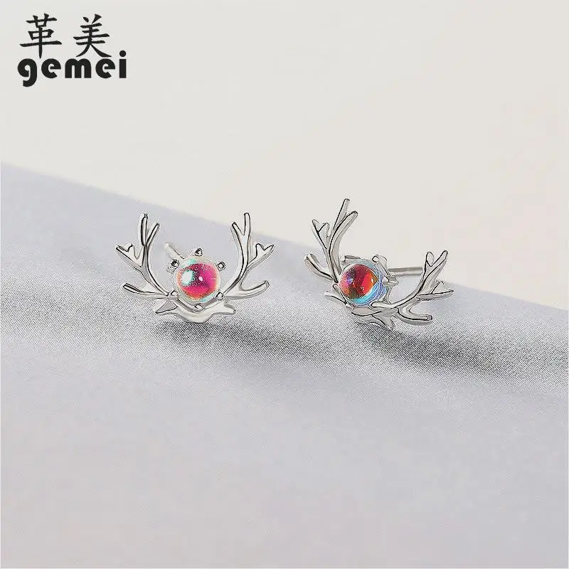 

Gemei Moonstone Elk Earrings For Women Exquisite Antlers Stud Earrings For Women Elegant Earings Fashion Jewelry 2018