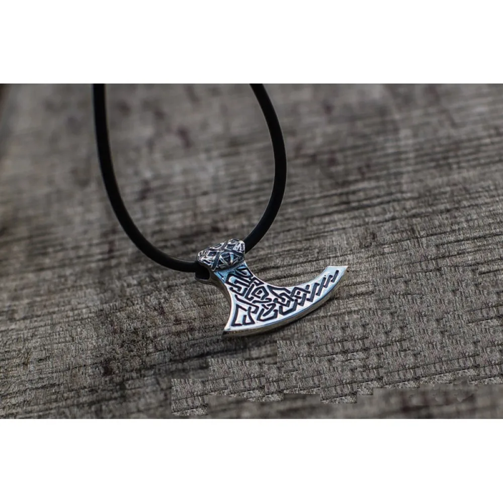 viking-axe-sterling-silver-pendant-with-beautiful-ornament-129-1000x1000