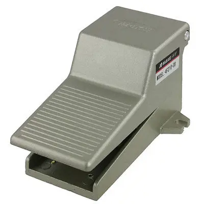 

Foot Operated 5 Way 2 Position Direct Acting Pneumatic Pedal Valve