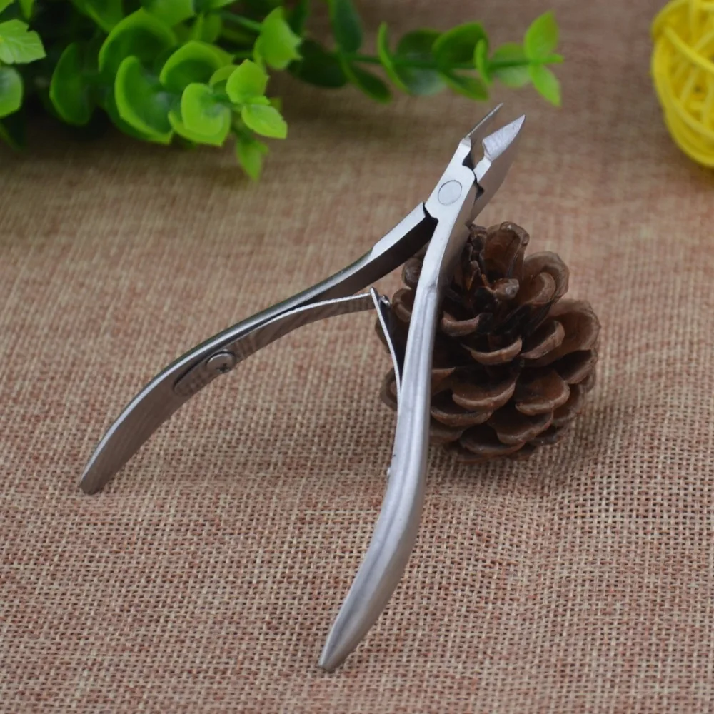 

1 Piece New Nail Clipper Cuticle Nipper Cutter Stainless Steel Pedicure Manicure Scissor Tool Nail Clipper for Trim Dead Skin