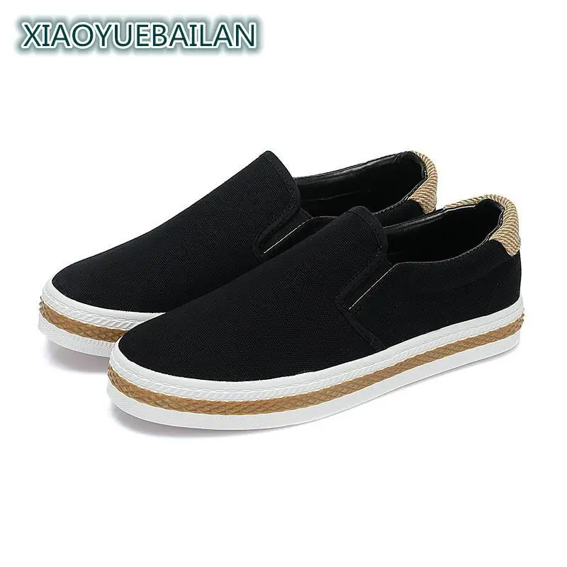 

2017 New Casual Canvas Shoes, One Foot Lazy Shoes, Women's Flat Bottom, Black, White Shoes