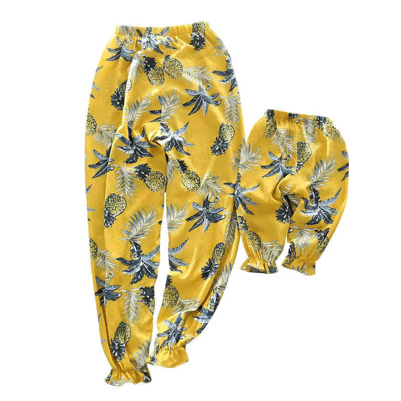 Family Look Summer Casual Mother and Daughter Pants Fashion Flower Print Bohemia Capris Leggings Mom Daughter Matching Outfits