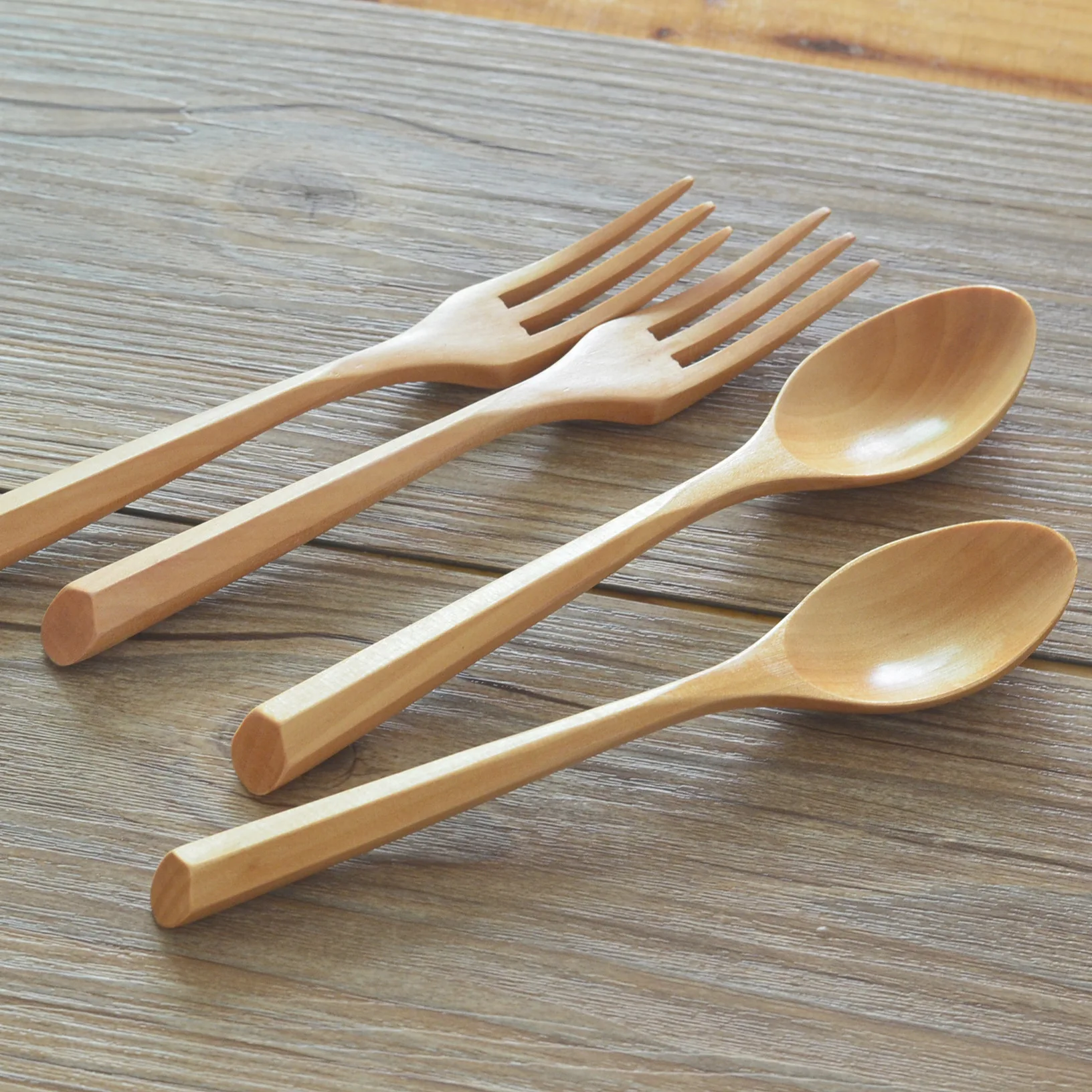 

Beech Spoon Japanese Simple Style Natural Solid Color Creative Handle Wooden Spoon Fork Creative Kitchen Tableware