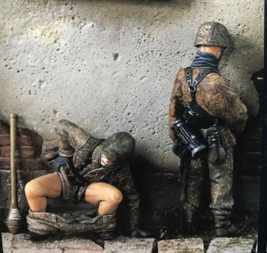 

1/35 Resin Figure Model Kit Unassambled Unpainted 612