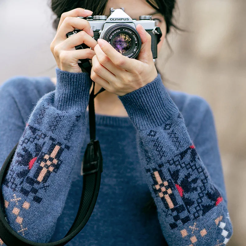 INMAN 2018 New Products Women Autumn Pullovers Fleece Embroidered Womens Sweaters Loose