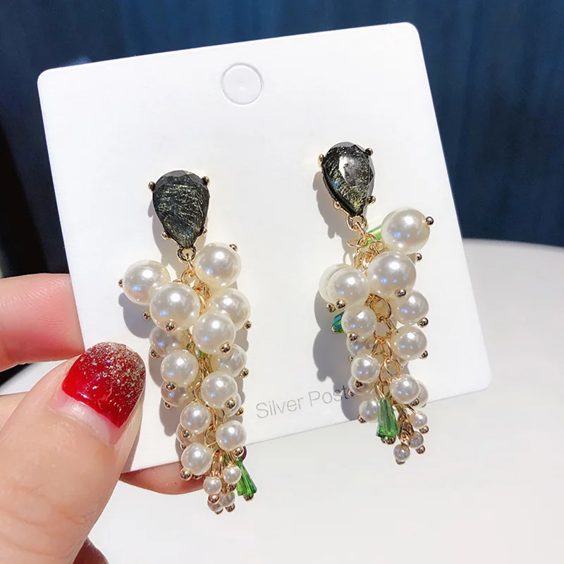 Korean Earring Simulated Pearl Beads String Aretes Long Drop Earrings for Women Girl Party Earrings Gifts Crystal Design Earring (4)