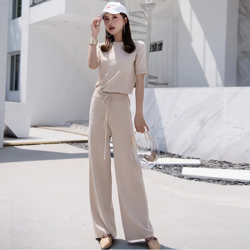 

Knitted Womens Pant TrackSuits 2019 New Summer Casual 2 Piece Set Women Short Sleeve Knitted Shirt Wide Leg Pant Suit Sets