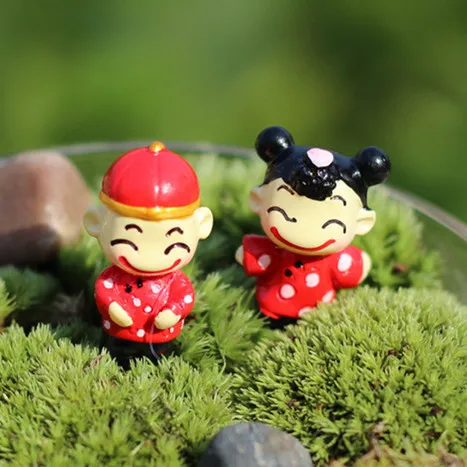 sale~2Pcs resin pandas /miniatures/lovely animals/fairy garden gnome/moss terrarium decor/crafts/bonsai chinese bride and groom