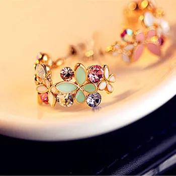 

New Women's Fashion Fashion Delicate Flower Irise Stud Earring Female CED307