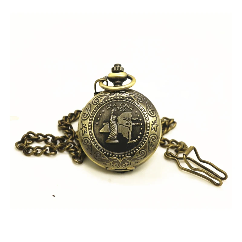 

High Quality Hiking Camping Compass High Quality Fashion Vintage Pocket Watch Type Zinc alloy Tourist Compass with Chain Gift