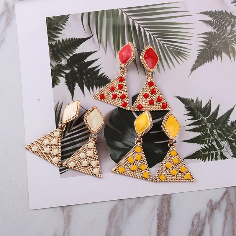 9378944468_2042183389