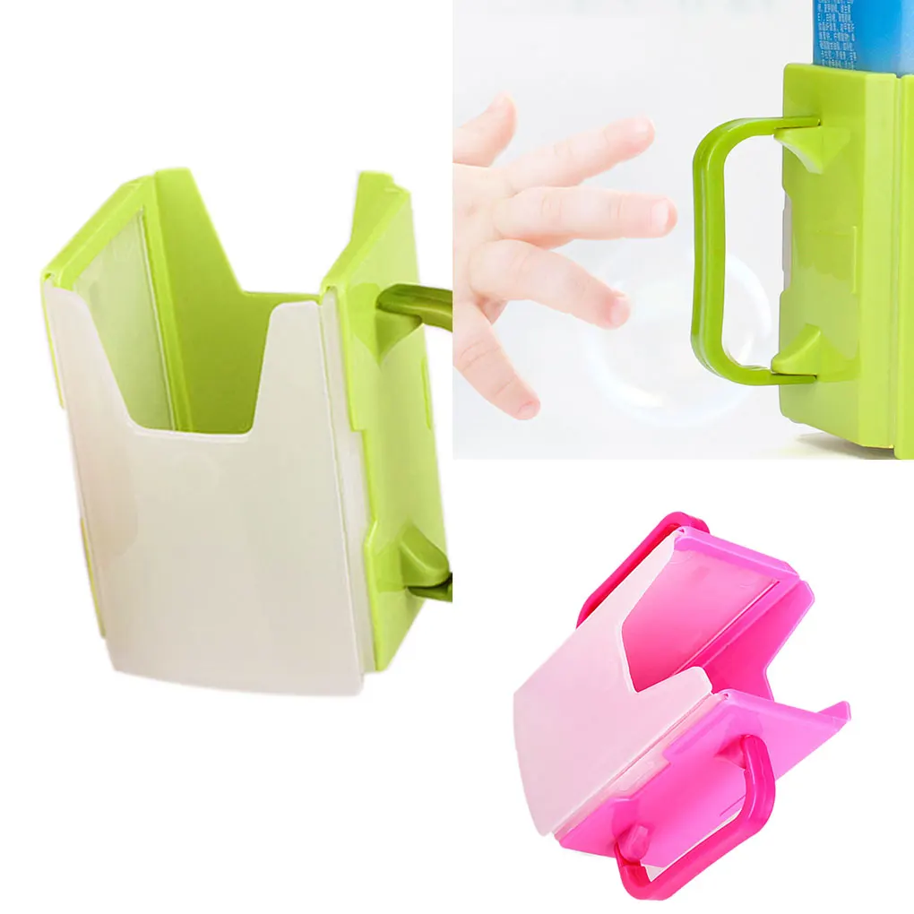 

Baby Milk Carton Cup Holder Infant Toddler Milk Carton Adjustable Anti-sprinkler Drinking Container