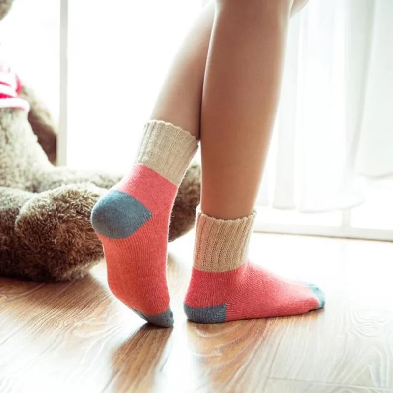 Утолщенные женские носки в стиле ретро; сезон осень-зима; носки из кроличьей шерсти в стиле пэчворк; женские новые японские носки без пятки 5 цветов; чулочно-носочные изделия для студентов