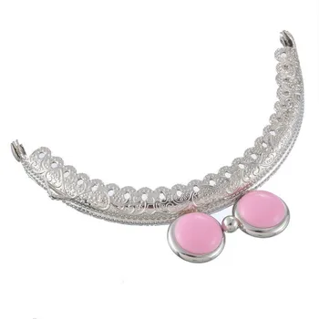 

10Pcs Round Light Pink Head Clutch Ruffled Silver Tone Coins Purse Metal Arc Frame Kiss Clasps Clips Lock Handbag Handle 89x64mm