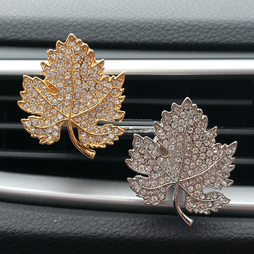 

Car Loving Gift Air Outlet Fragrant Perfume Maple Leaves Lips Freshener Diffuser Car Flavoring Air Fresheners Car-styling