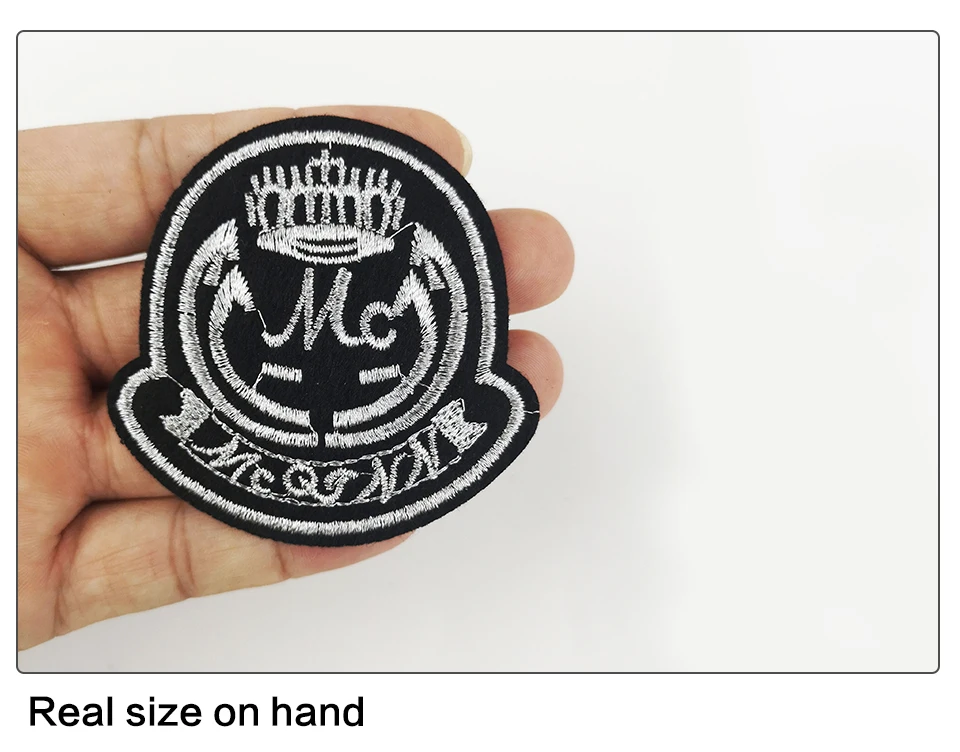 Motorcycle Patches For Jackets Playing Card Applique Skull Wing Tiger Patch Embroidery Iron Patches For Clothing Biker (4)