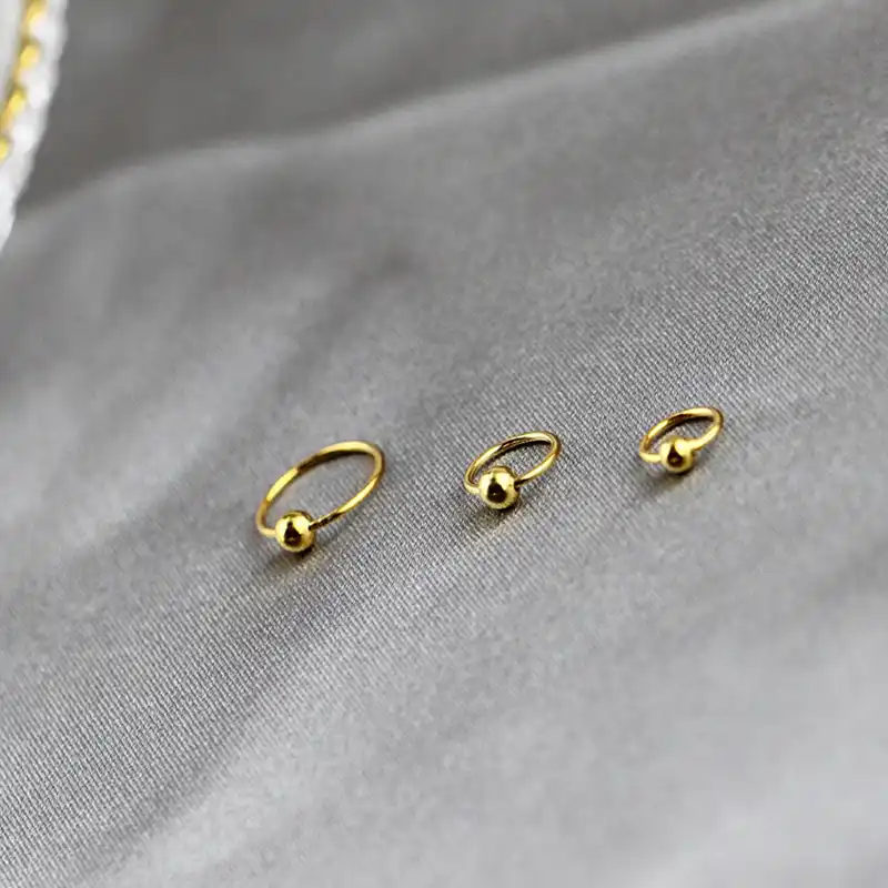 WTLTC 925 пробы серебряные маленькие шарики Huggie Hoop Серьги мини спирали серьги для ушного хряща маленькая бусина Уха Сережки для пирсинга минима...