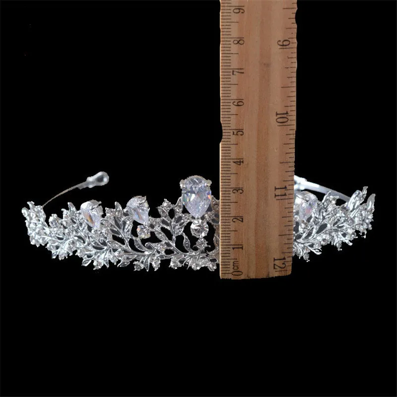 Classic-Sparkling-Big-Cubic-Zircon-Wedding-Tiara-CZ-Princess-Bridesmaids-Bridal-Diadem-Crown-For-Women-Party (1)