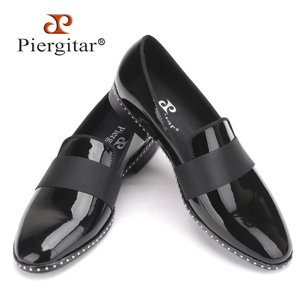 

Handmade Patent leather with black buckle men loafers Fashion Europe luxury brand party and wedding men dress shoes men's flats