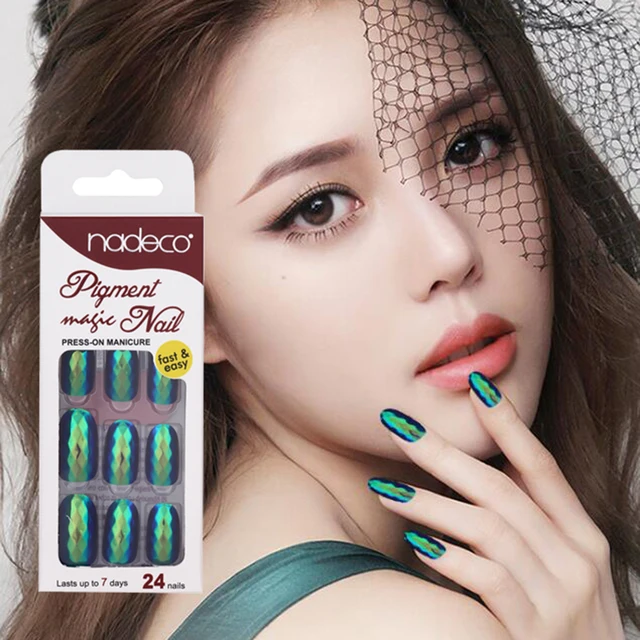 Nadeco Fashion Lozenge Face Adhesive Tabs Chrome Holographic Luxury Nadeco Fashion Lozenge Face Adhesive Tabs Chrome Holographic Luxury Press On Nails Tips