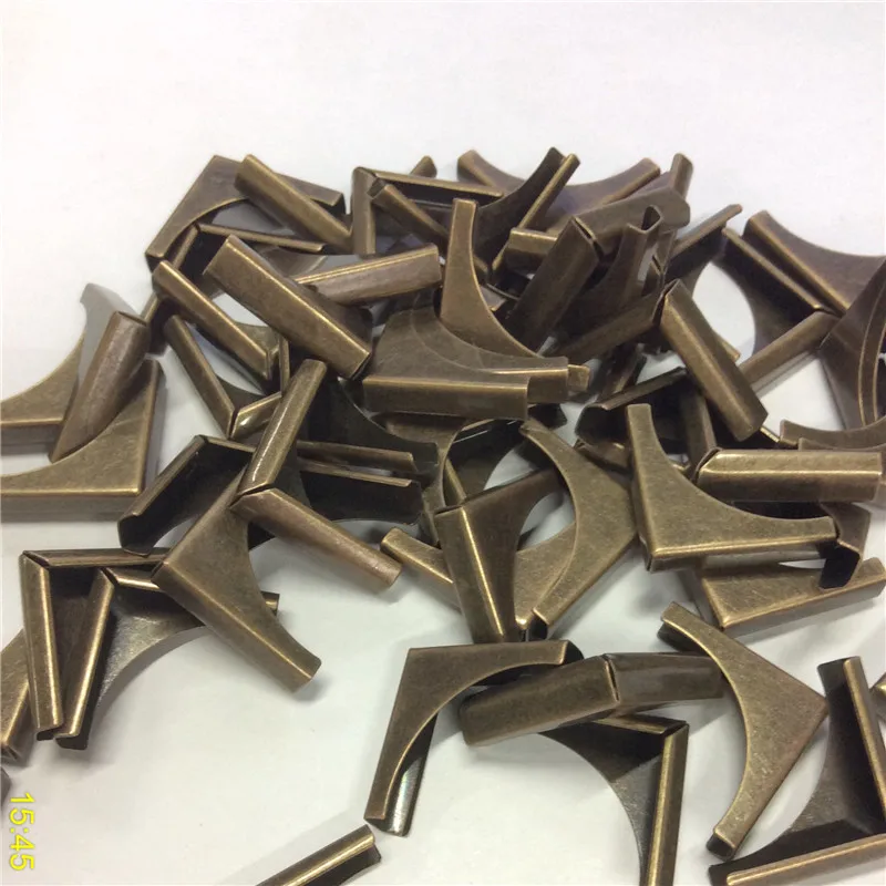 

100Pcs 28x20mm,Book Scrapbooking Corner Albums Corner Protectors Bronze Tone