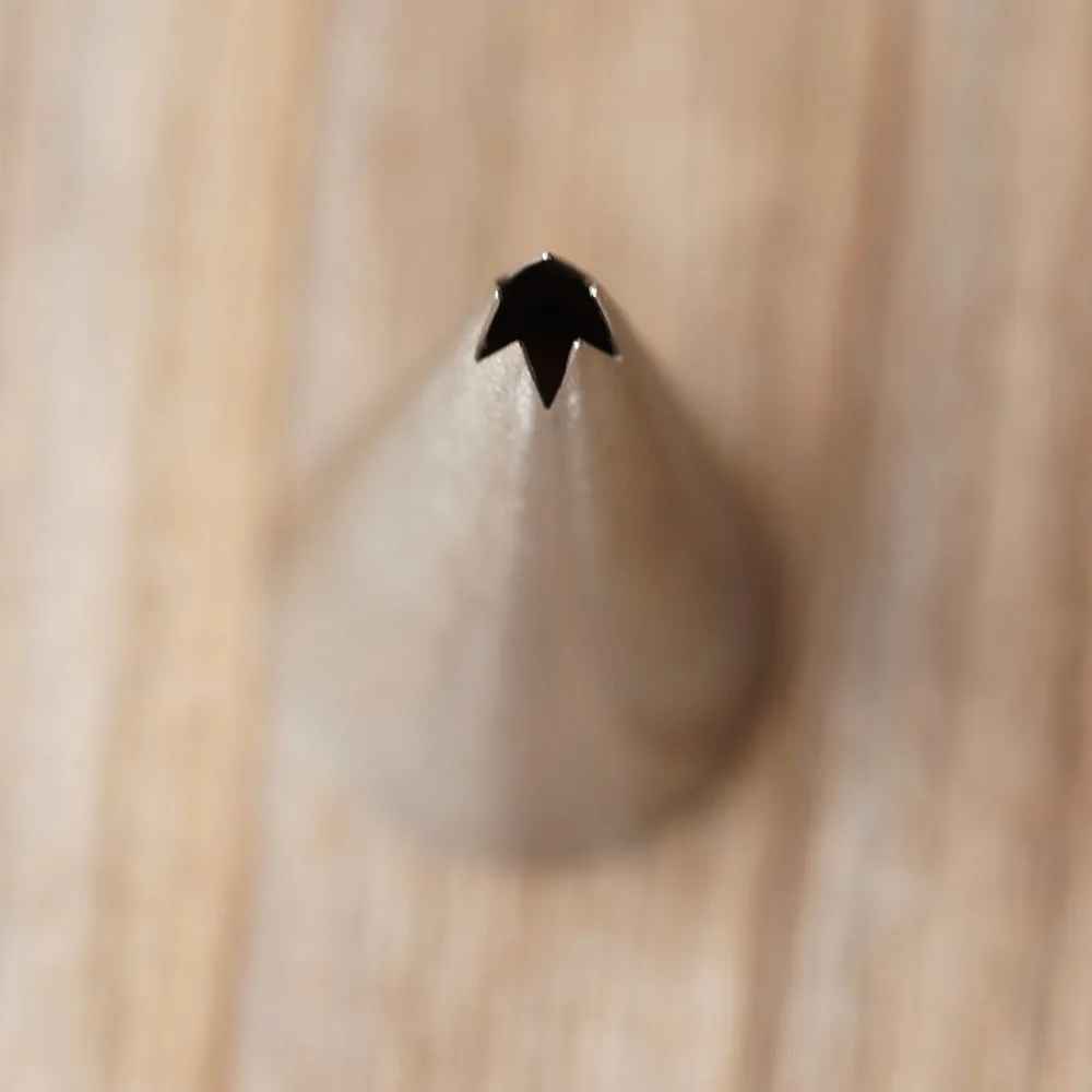 15 (4)