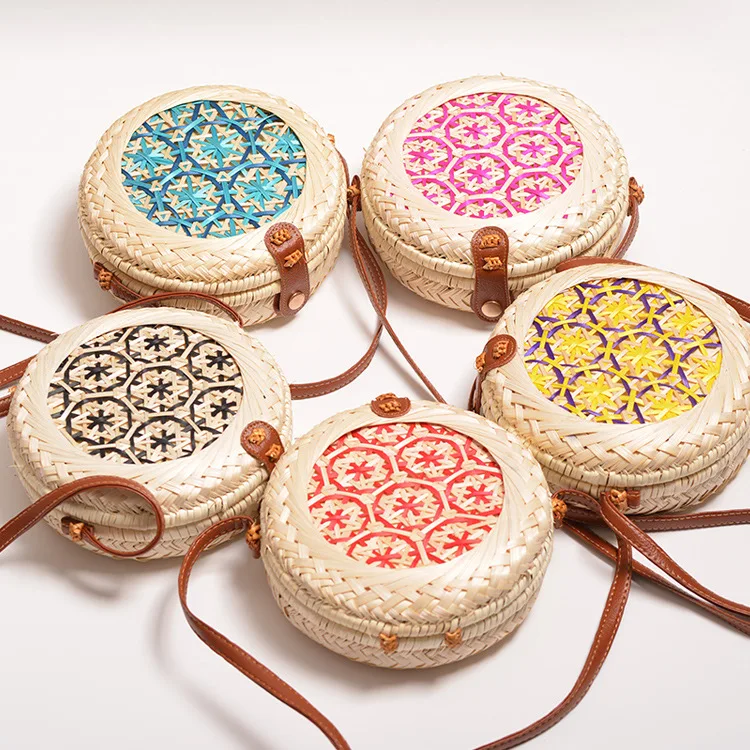 

Women round Rattan handbag small bamboo crossbody bags handmade woven flower round 20*8 buckle shoulder bags Circular purse