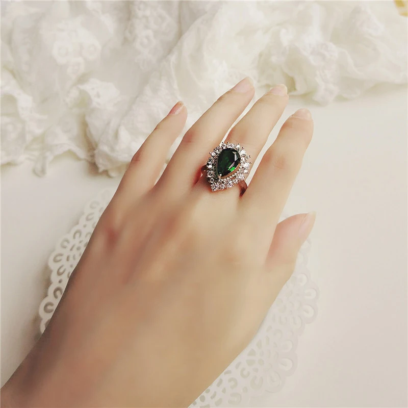 Fashion Austrian Green Crystal Rings Sparkling Water Drop Ring Female Silver Color Ring Elegant Jewelry For Woman Girl Gift R19 ( (2)