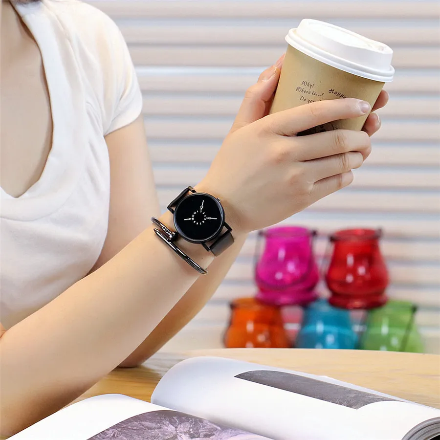 Женские кожаные часы, 1 шт., женские повседневные кварцевые наручные часы с кожаным ремешком и круглым маленьким циферблатом, montre femme A70