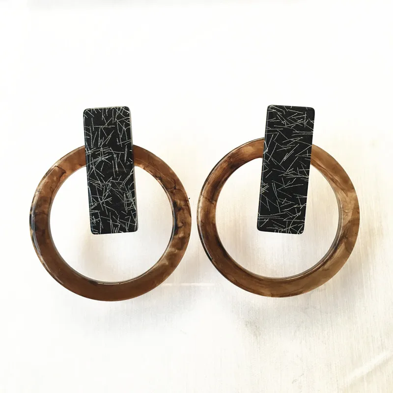

UJBOX Heavy Exaggerated Japanese Korean Resin Earrings Women Geometric Circle Drop Dangle Earrings Ins Hot Sale Wholesale