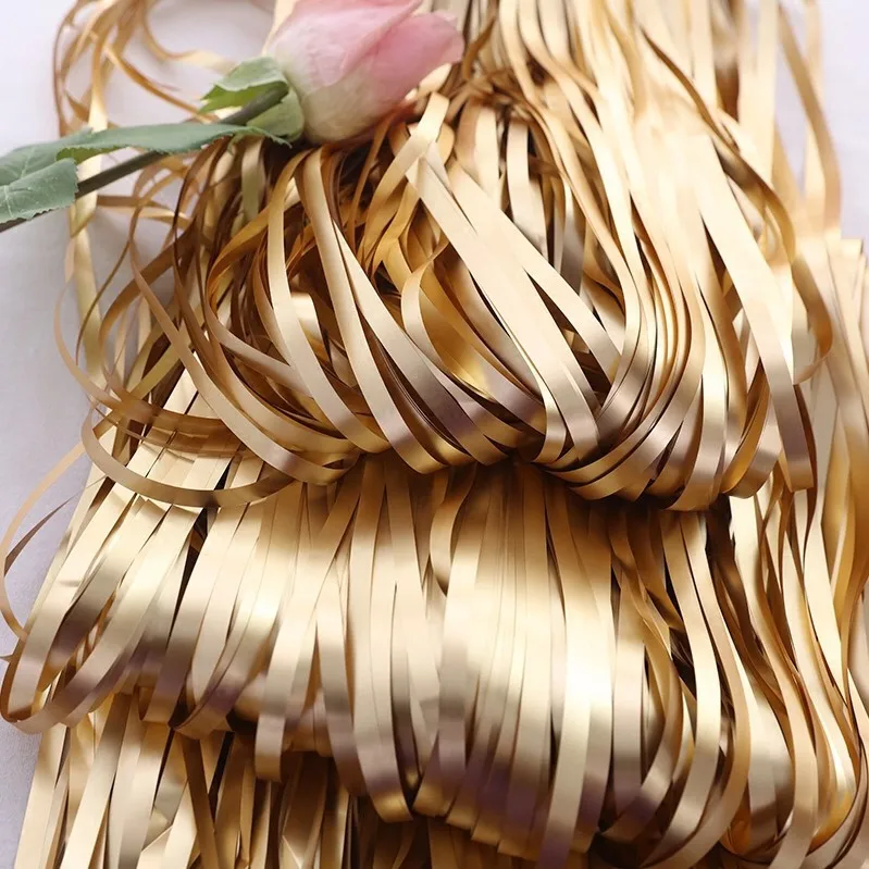 2-m-3-m-Ouro-Prata-Rosa-Azul-Cor-Franjas-de-Metal-Fosco-Chuva-Parede-de (1)