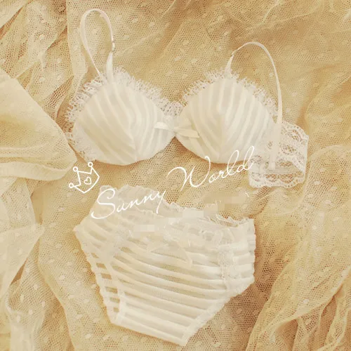 

Nice White Stripe Lace Bra Underwear Set for BJD Doll 1/3 SD16 Dolls Clothes Accessories UW6