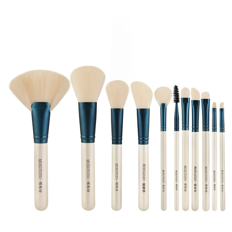 

11pcs high quality eye mixed facial makeup brush delicate foundation eye shadow smudge brush art pen professional beauty tools