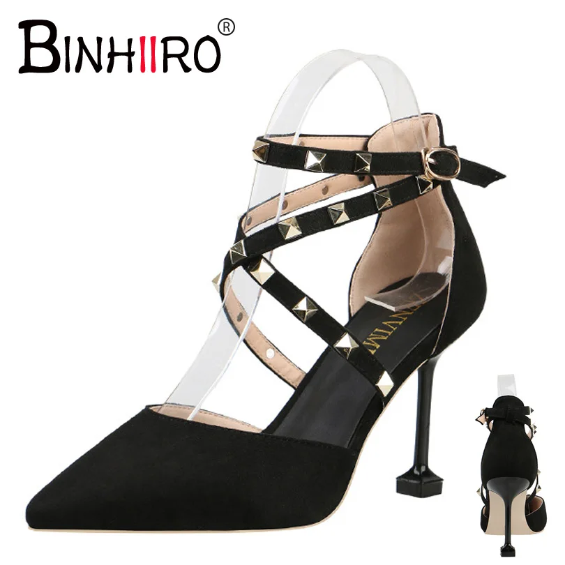 

Summer Women's Sandals Sexy Hasp Rivet Heels Pumps Think Heel 9cm Pointed Toe Flock Hollow Ventilation Fashion Shoes Woman 2019