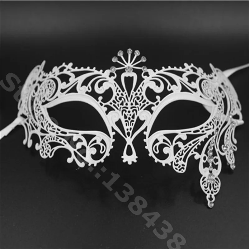 Mardi Gras Mask02.jpg