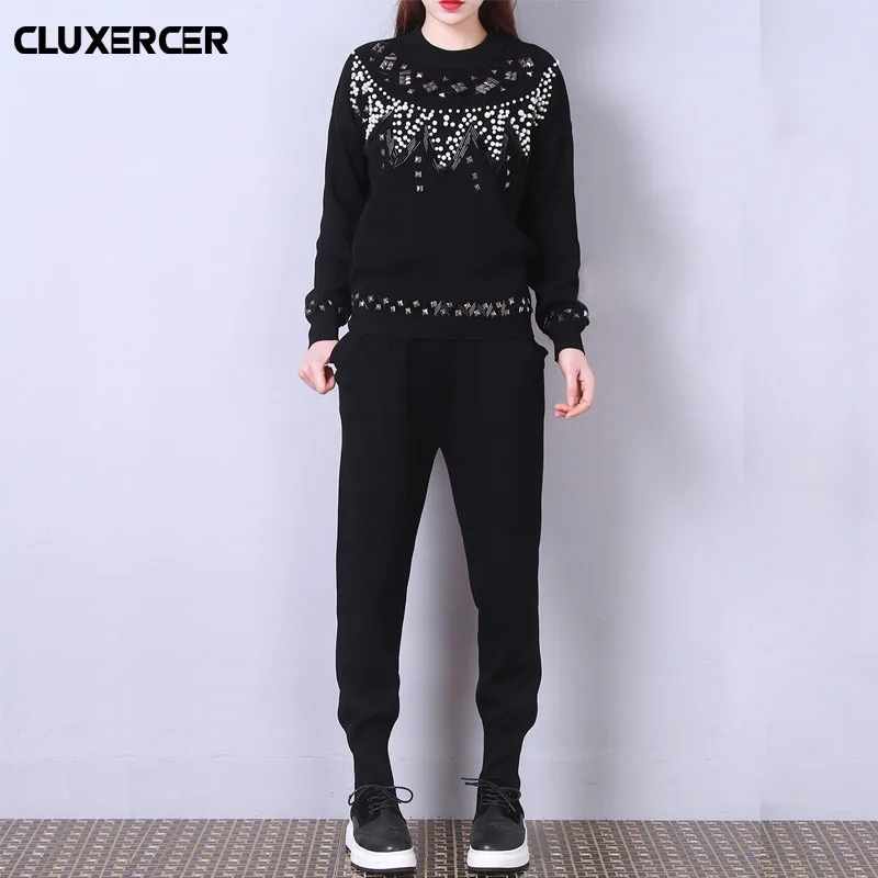 

Two piece set 2018 Spring autumn Ladies Graceful Beaded Knitted Jumpers and Pants 2 Piece set Long-sleeved Ladies tracksuit Sets